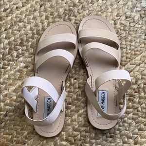 Steve Madden beige elastic sandals